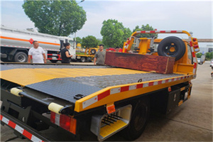 安达附近拖车电话号码服务